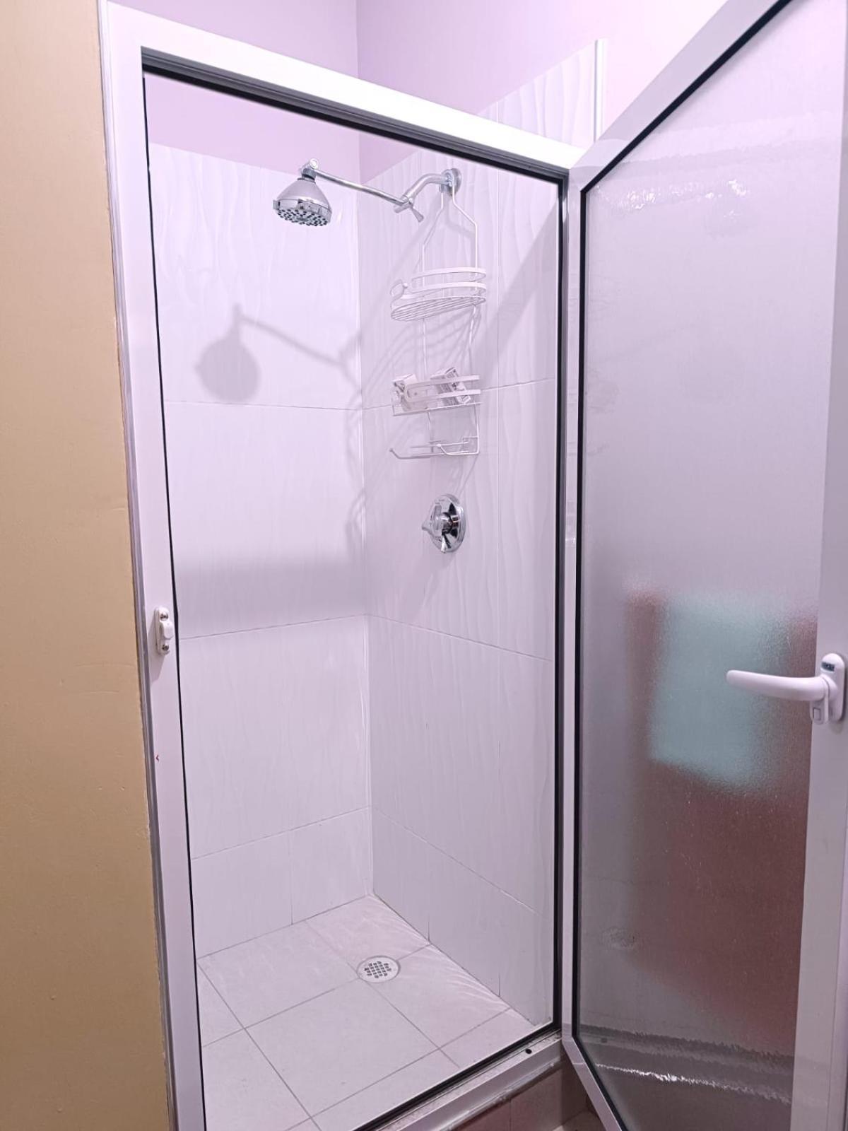 Pensao Dona Fica Apartment Tarrafal  Ngoại thất bức ảnh