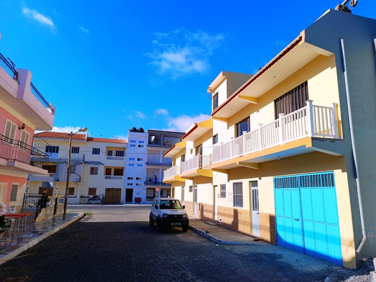 Pensao Dona Fica Apartment Tarrafal  Ngoại thất bức ảnh
